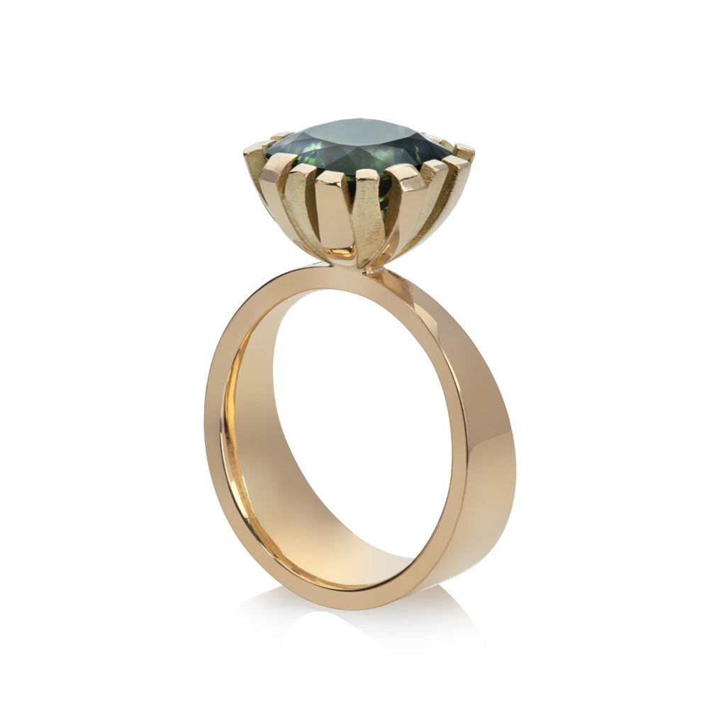 Flax ring in 18ct gold with cushion green tourmaline by Sarah Herriot.
