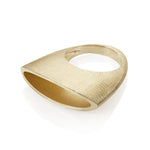 Herring ring in 18ct gold with deep textured surface by Sarah Herriot.