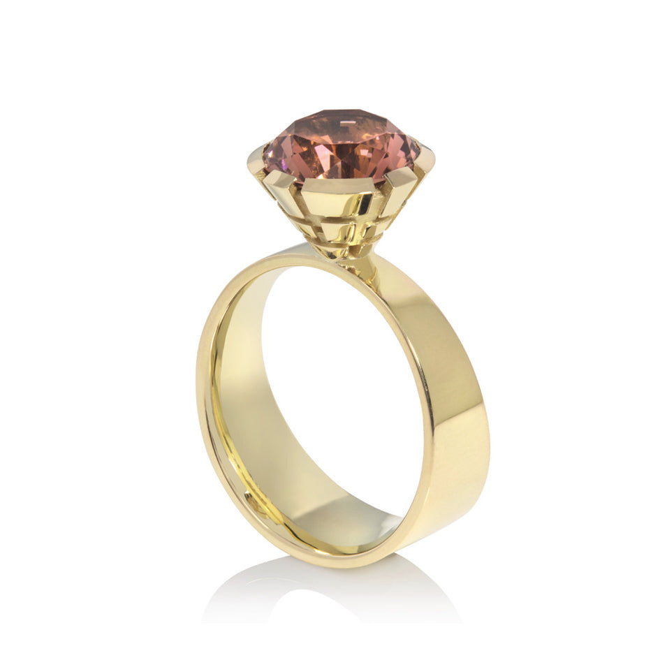 Layer ring in 18ct gold with round peach tourmaline by Sarah Herriot.