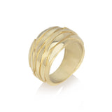 Shoal ring in 18ct gold by Sarah Herriot.