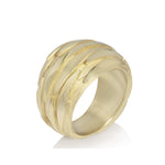 Shoal ring in 18ct gold by Sarah Herriot.