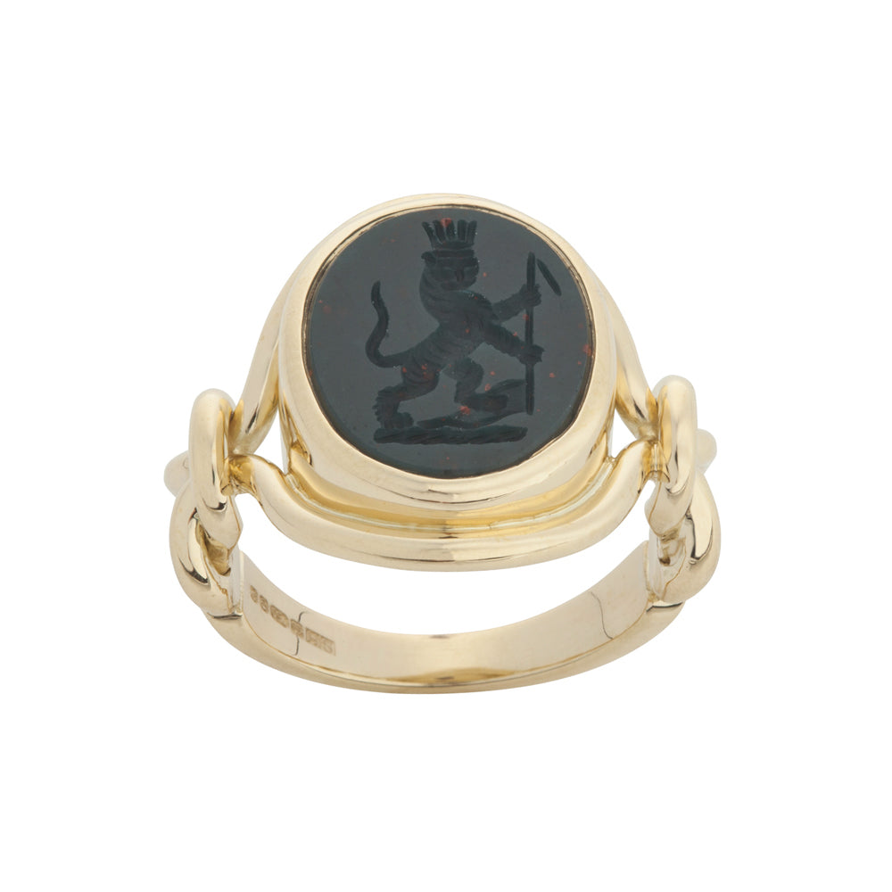 Signet ring in 18ct gold with engraved bloodstone by Sarah Herriot.