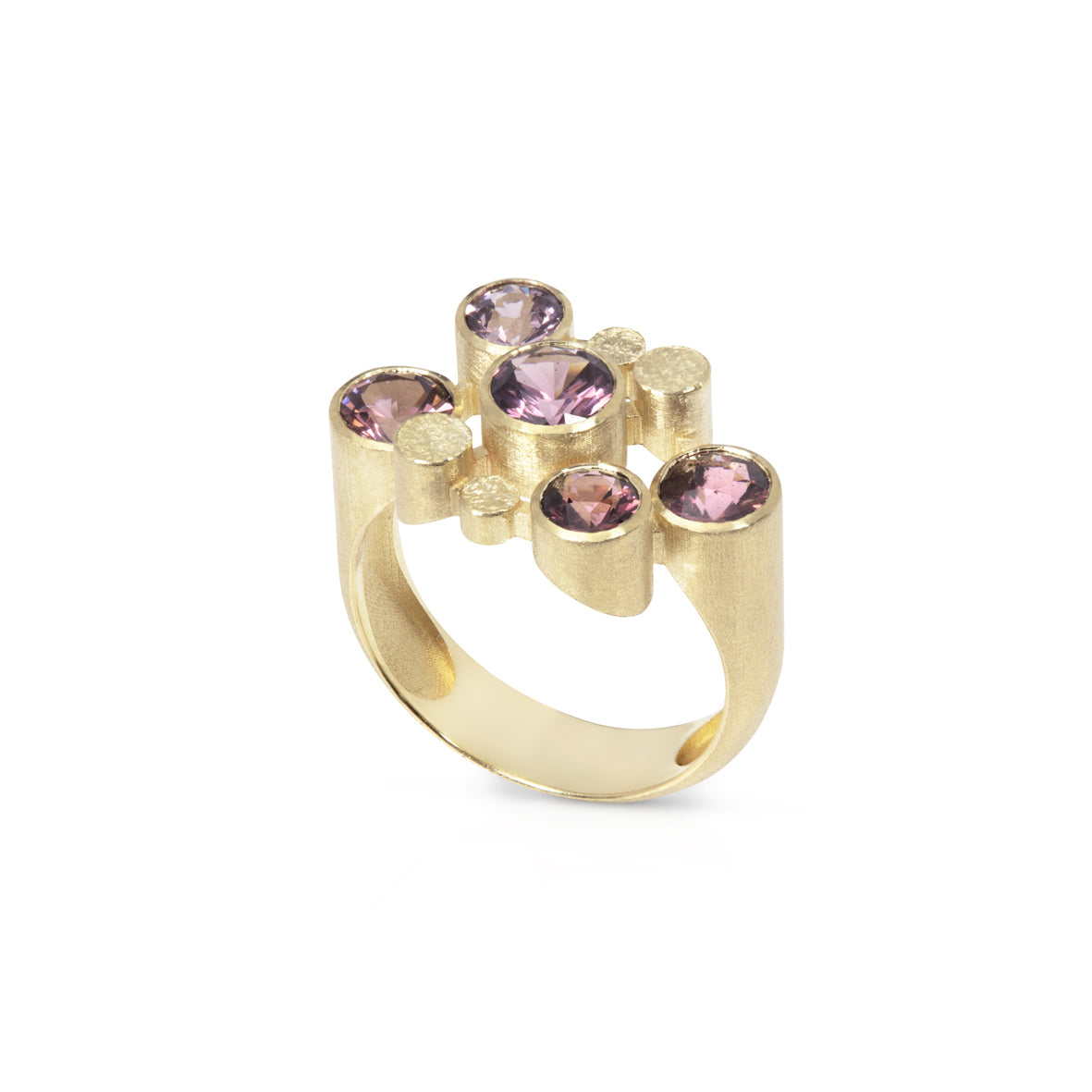 Staffa ring formed of undulating columns of 18ct gold with a scatter of mauve spinels in gorgeous shades.  Staffa ring by Sarah Herriot.