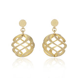 Sun earrings are formed of glorious twisted lattice balls of 18ct gold.  Sun earrings by Sarah Herriot.