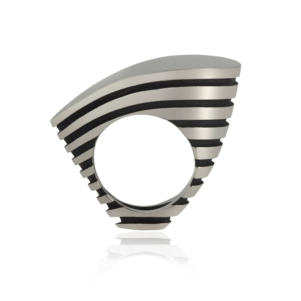 Object ring #4 is a free form sculptural ring design with looping tapered bands accentuated by oxidised recesses. An abstract form with linear deconstruction. Object ring #4 by Sarah Herriot.