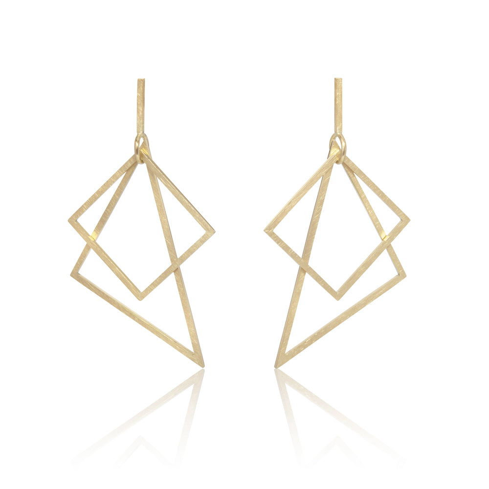 Free wheeling triangle square earrings in 18ct gold by Sarah Herriot.